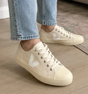 VEJA Wata II Low Canvas Pierre Sneakers in Beige Size US 10 / EU 41 thumbnail 1