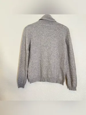 Reformation turtle neck cashmere sweater thumbnail 11