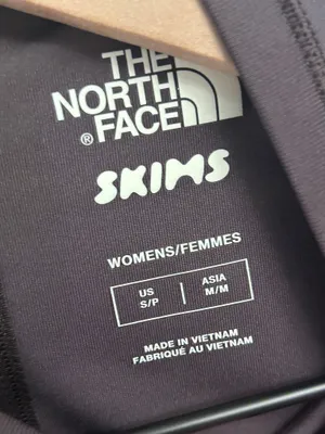 The North Face TNF X SKIMS Refina Short Sleeve Top Phoenix Small New thumbnail 4