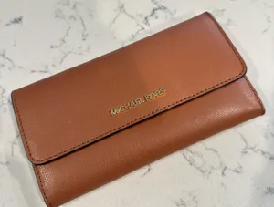 Michael Kors Jet Set leather wallet thumbnail 1
