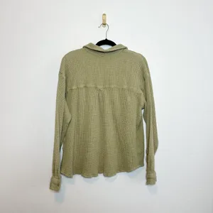 Free People | 100% Cotton Serious Chiller‎ Waffle Button Down in Curly Willow thumbnail 4