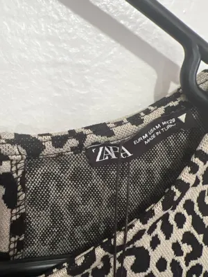 NWT Zara Animal Print Dress with Side Slit Size M thumbnail 9