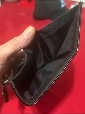 Wallet’s for anyone Beautiful Guess and Genuine Leather hand crafted wallet thumbnail 12