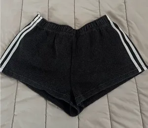 PacSun Shorts thumbnail 1