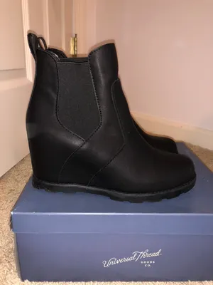 Universal Threads Booties thumbnail 2