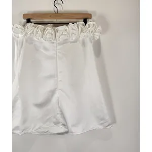 NWT WeWoreWhat Womens Dress White Rose Mini Satin Strapless A Line Party Size 6 thumbnail 7