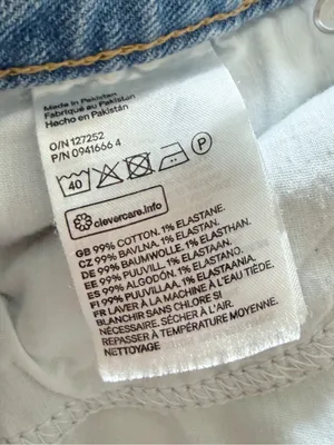 H&M Distressed Mom Jeans thumbnail 7