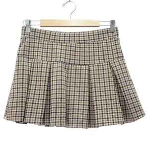 NWT American Eagle Plaid Pleated Low Rise Knit Skort Shorts Small Brown Tan NEW thumbnail 2