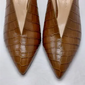 $289 NWT Club Monaco Mule Heels Women's Sz 7 Brown Croc Embossed Pointed Toe thumbnail 10