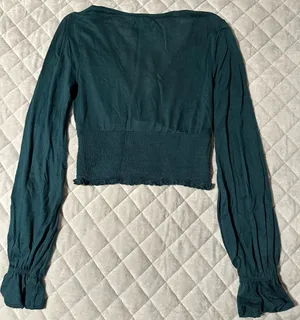 Urban Outfitters Green Crop Long Sleeve thumbnail 3