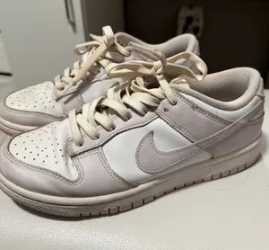 Nike Dunk Low thumbnail 1