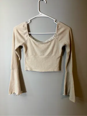 Altar'd State‎ Cream Ribbed Scoop-Neck Crop Top with Fluted Sleeves thumbnail 3