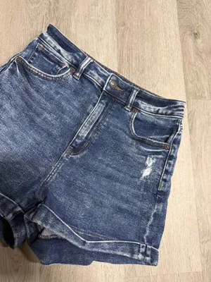 American eagle highest rise mom denim shorts thumbnail 2