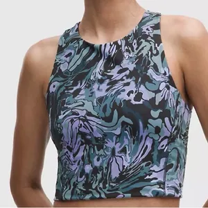 335. Lululemon sz 4 swift speed cropped tank b/c cup thumbnail 1