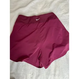 Nike Wms dri fit sz S high waisted running shorts thumbnail 2