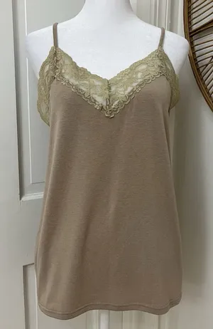 POL Y2K Cami Top Sz M Lace Edge Capsule‎ Flowy Boho Fairy Feminine Camel thumbnail 1