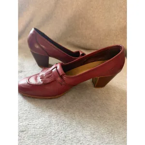 Bass Vintage Kiltie Loafer Pumps Womens 9 M Burgundy Leather Block Heel Fringe thumbnail 7