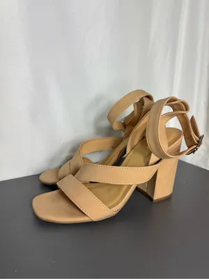Windsor casual business party preppy Strappy Block Heel Sandals 6 1/2 thumbnail 7