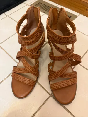 FRYE AND CO. | Gale Cognac Braided Strappy Block Heel Sandals thumbnail 3