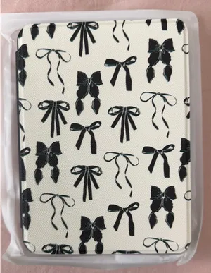 Casely 7” Kindle Case Black thumbnail 1