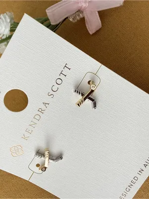 Kendra Scott Hockey Stick Pendant Necklace and Earrings Gold/Silver Matching Set thumbnail 4