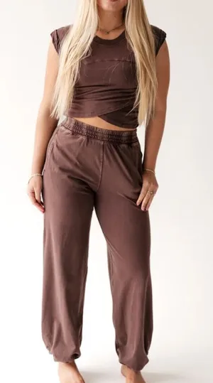 Amazon Set thumbnail 1