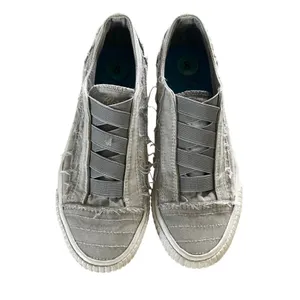 Blowfish Malibu Play Sneaker Women 8 Grey Beachy Distressed Canvas Slip On Shoes thumbnail 2