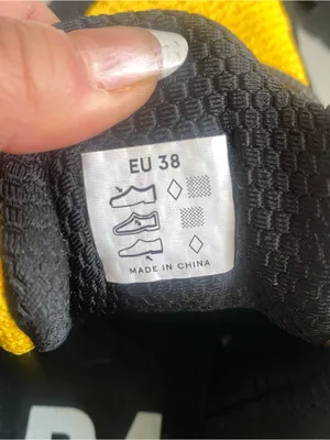 P448 Monalea Vibrum hiking athletic shoes black yellow thumbnail 6