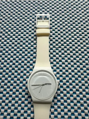 Swatch Watch White Rebel SUOW701 Classic 2014 thumbnail 3