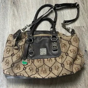 Dooney & Bourke Vintage Hand/Shoulder Bag thumbnail 2