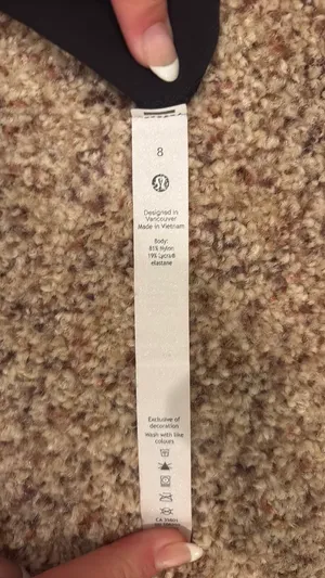 Lululemon Joggers thumbnail 4