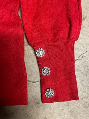 Tahari sweater thumbnail 2