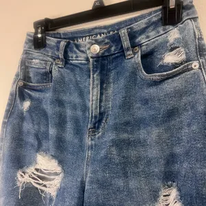 American Eagle Outfitters Distressed High-Rise Blue Jeans thumbnail 4