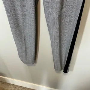 Athleta Brooklyn Ankle Pant Grey Glen Plaid Black Side Stripe Tapered Size 4T thumbnail 3