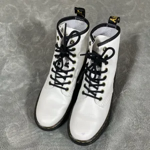 Dr. Martens Luana White Leather Lace‎ Up Combat Boots Women Sz 5 Smooth Punk New thumbnail 3