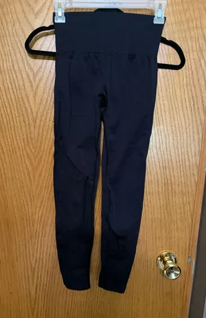 High-Waist Black Leggings Halara size small thumbnail 1