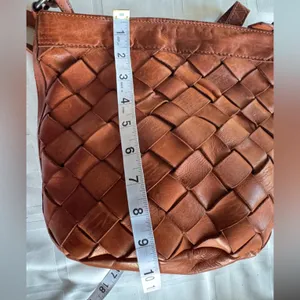 Vilenca Hollan Woven Leather Crossbody Bag thumbnail 4