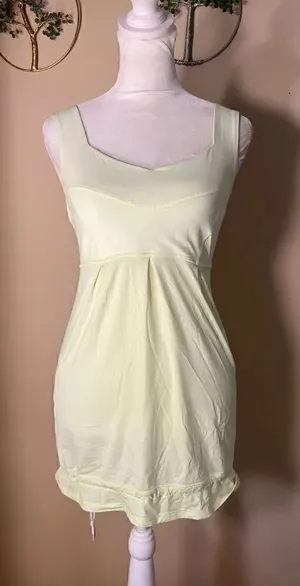 Lululemon Run: Tame Me Tank in Faded Zap Neon Yellow Green Size 4 thumbnail 1