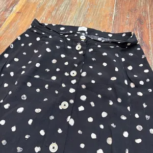 Wilfred Black and Off White Polka Dot Maxi Skirt Size 8 thumbnail 2