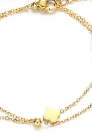 Minimal Clover Bead Bracelet Gold thumbnail 2