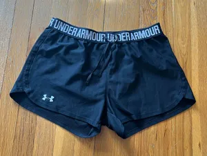 Black Under Armour shorts size S thumbnail 1