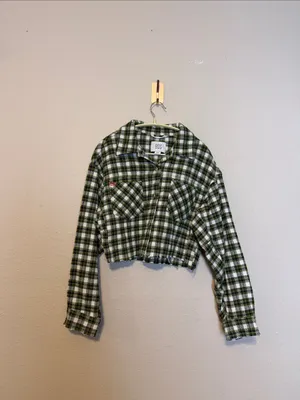 BDG‎ Urban Outfitters Claire Green Plaid Cropped Flannel Shacket Jacket Small thumbnail 4