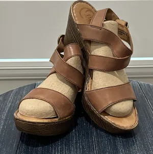 Born Chunky Heel Sandals thumbnail 1
