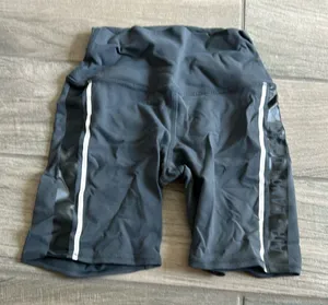 Alo yoga air land ocean bike shorts thumbnail 1