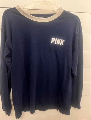 Pink by Victoria's Secret‎ long sleeve shirt Size medium thumbnail 1