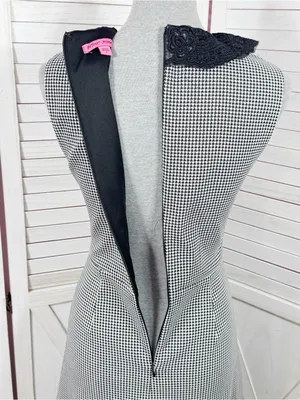 Betsey Johnson Lace Collar Houndstooth Sheath Dress Black White Sz 6 Sleeveless thumbnail 8