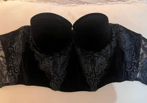 Victoria's Secret Beautiful Vintage Velvet & Lace Bustier thumbnail 1