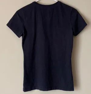 T-shirt thumbnail 2