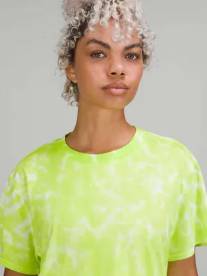 Lululemon All Yours Cotton T-Shirt Size 8/M Marmoleado Tie Dye Eccentric Lime thumbnail 2