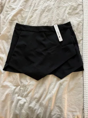 AQUA NWT Bloomingdale Skort thumbnail 2